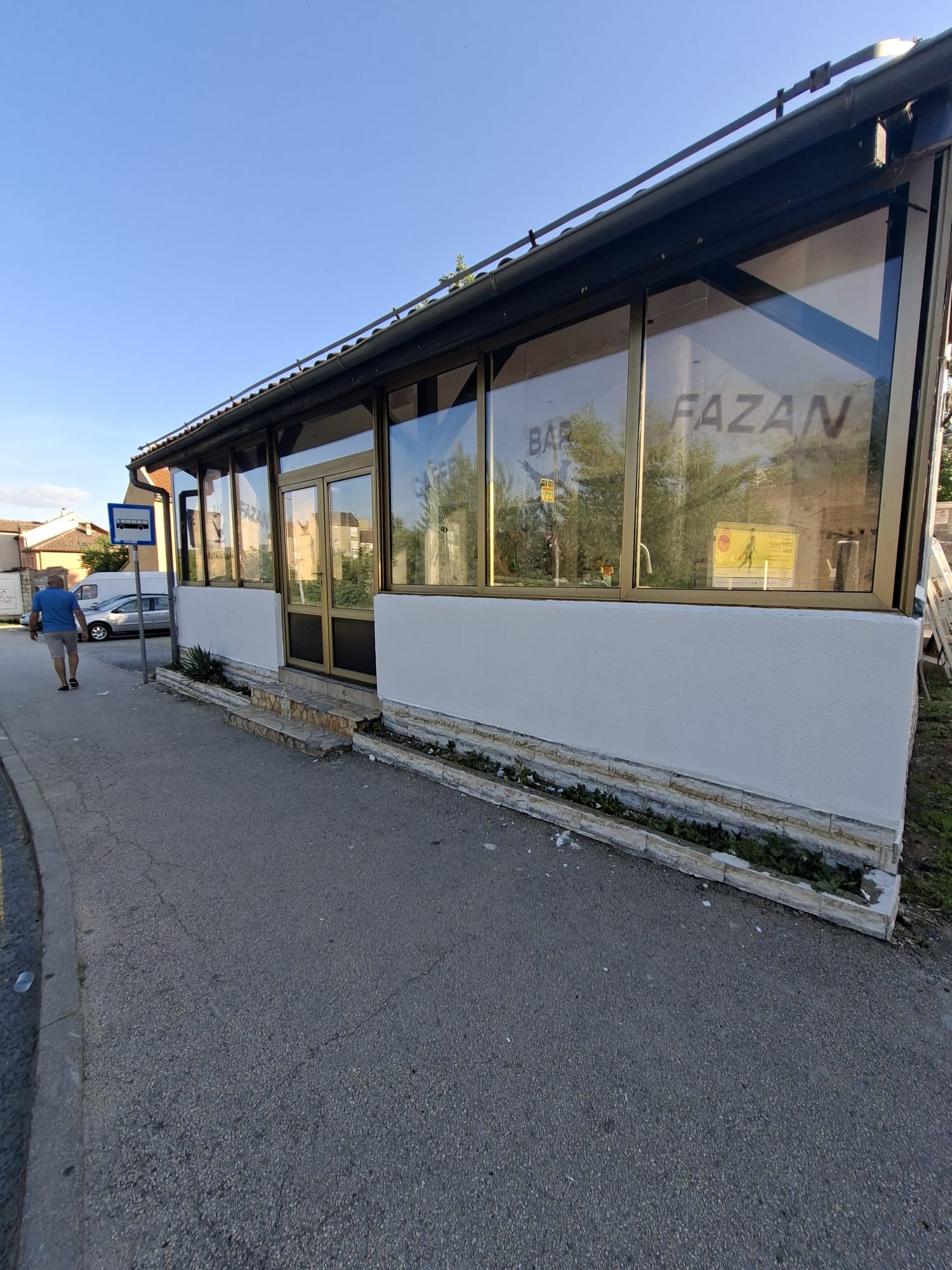 Kapela Grill & Bar kompletno brendiranje - kapela prije (2).jpeg